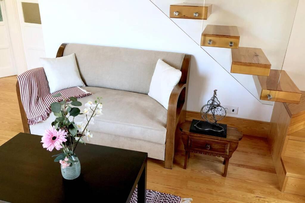 32 Top - Center Of Lisbon Duplex Apartment, Barrio Alto Exterior photo